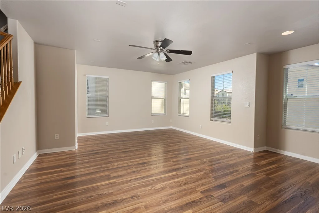 10287 Tiger Paws, Las Vegas, NV 89183