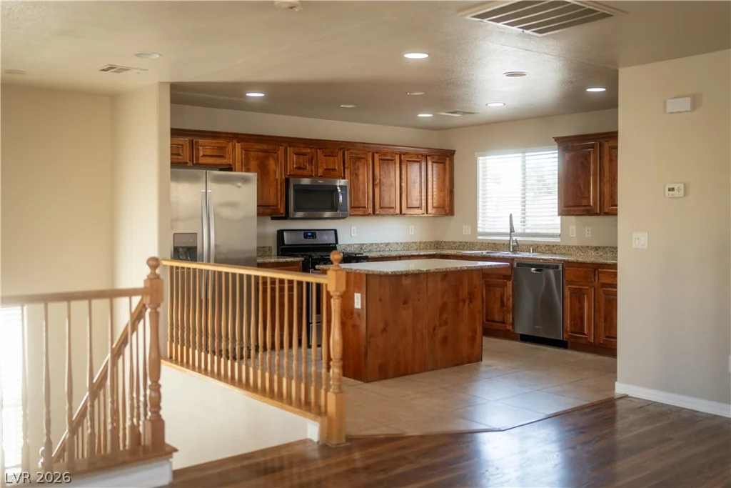 10287 Tiger Paws, Las Vegas, NV 89183