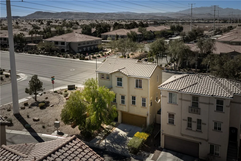 10287 Tiger Paws, Las Vegas, NV 89183