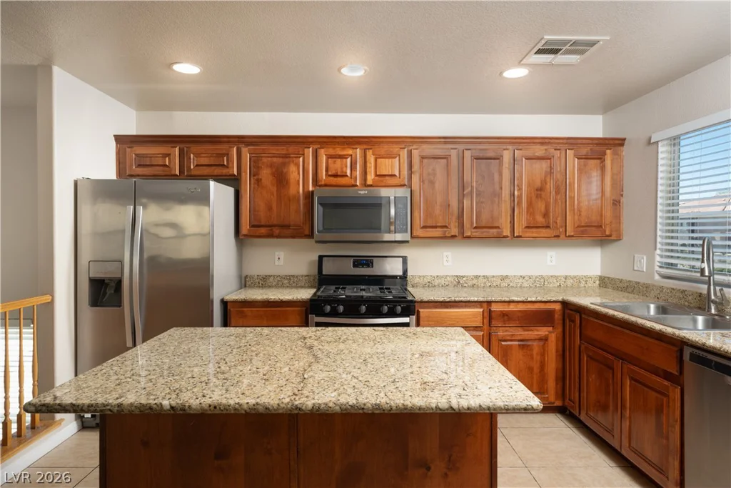 10287 Tiger Paws, Las Vegas, NV 89183