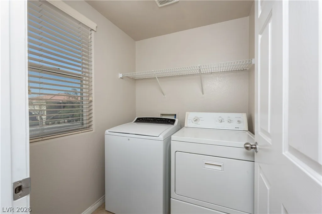 10287 Tiger Paws, Las Vegas, NV 89183