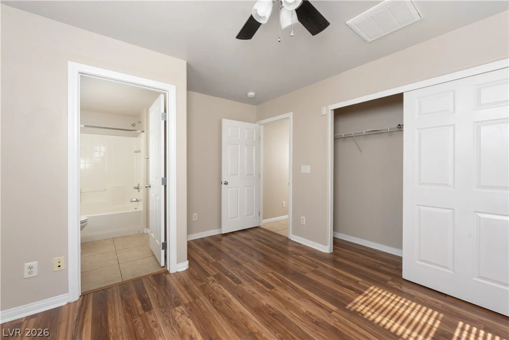 10287 Tiger Paws, Las Vegas, NV 89183