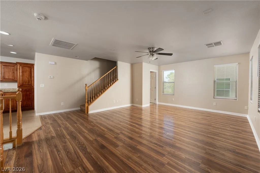10287 Tiger Paws, Las Vegas, NV 89183