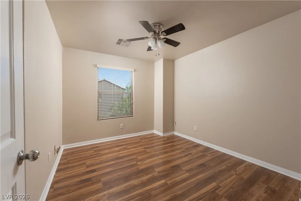 10287 Tiger Paws, Las Vegas, NV 89183