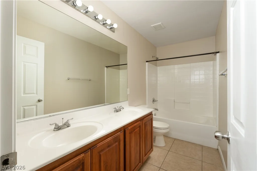 10287 Tiger Paws, Las Vegas, NV 89183