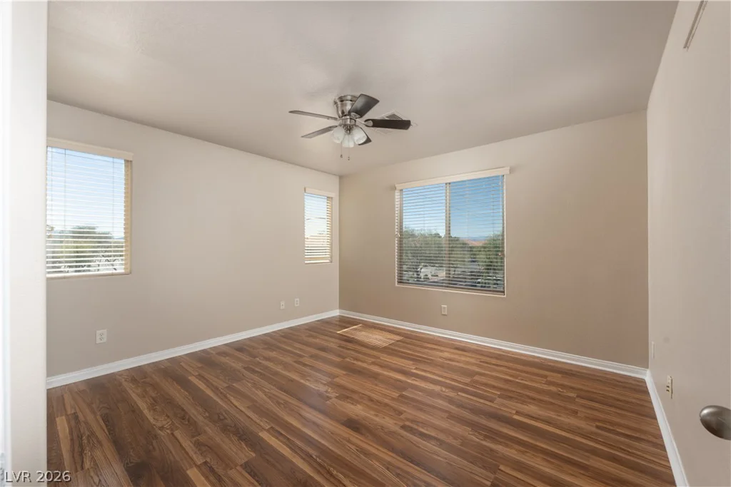 10287 Tiger Paws, Las Vegas, NV 89183