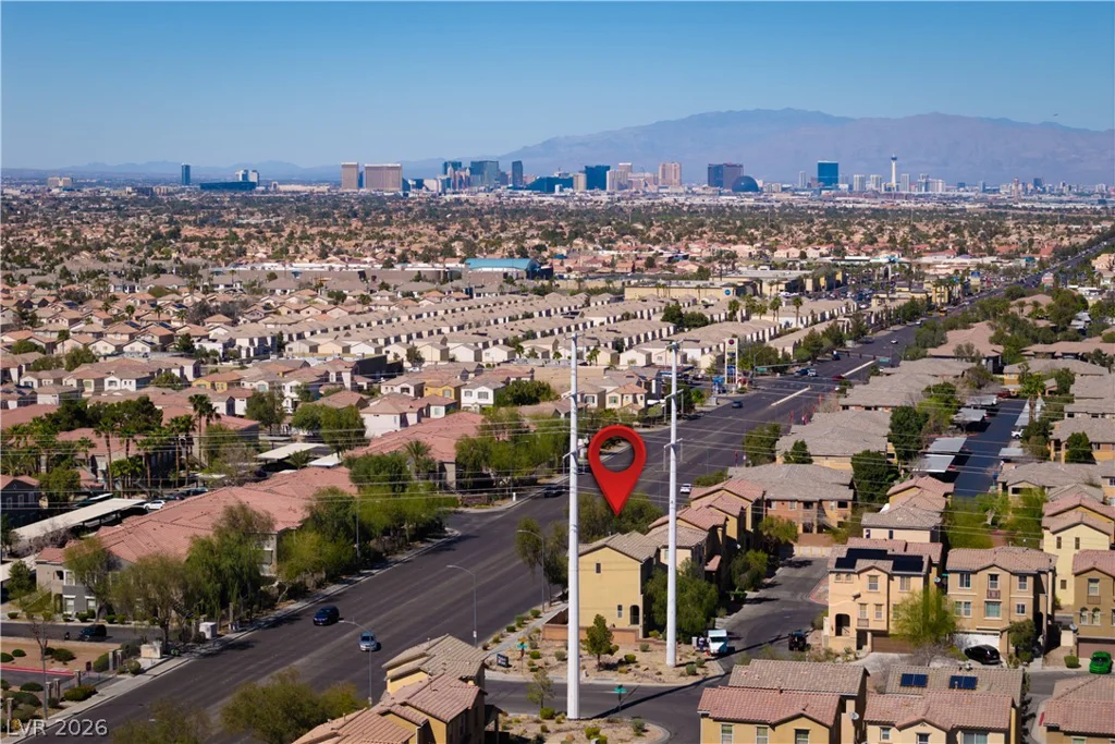 10287 Tiger Paws, Las Vegas, NV 89183