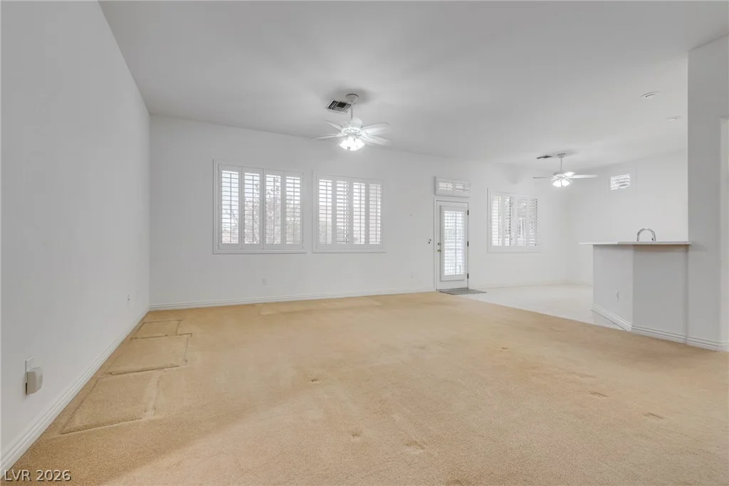 10321 Willamette, Las Vegas, NV 89134