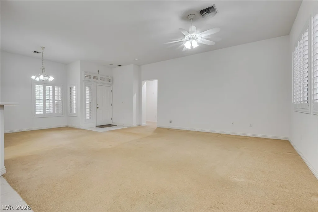 10321 Willamette, Las Vegas, NV 89134