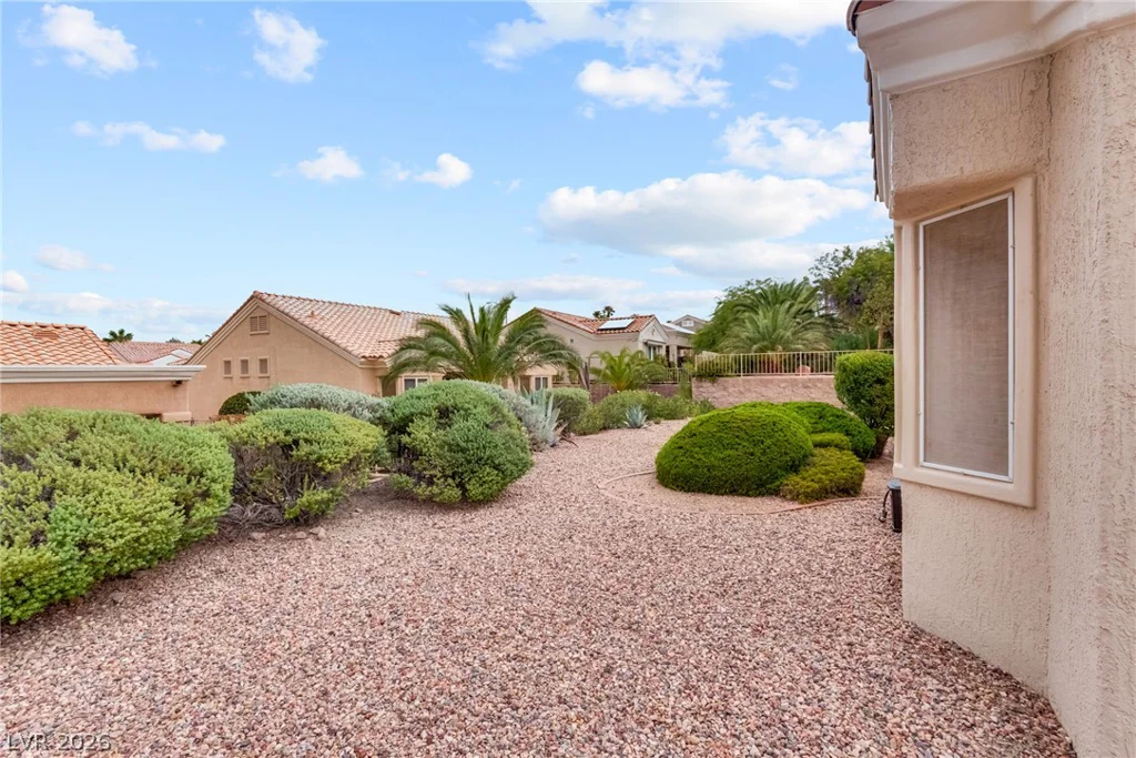 10321 Willamette, Las Vegas, NV 89134