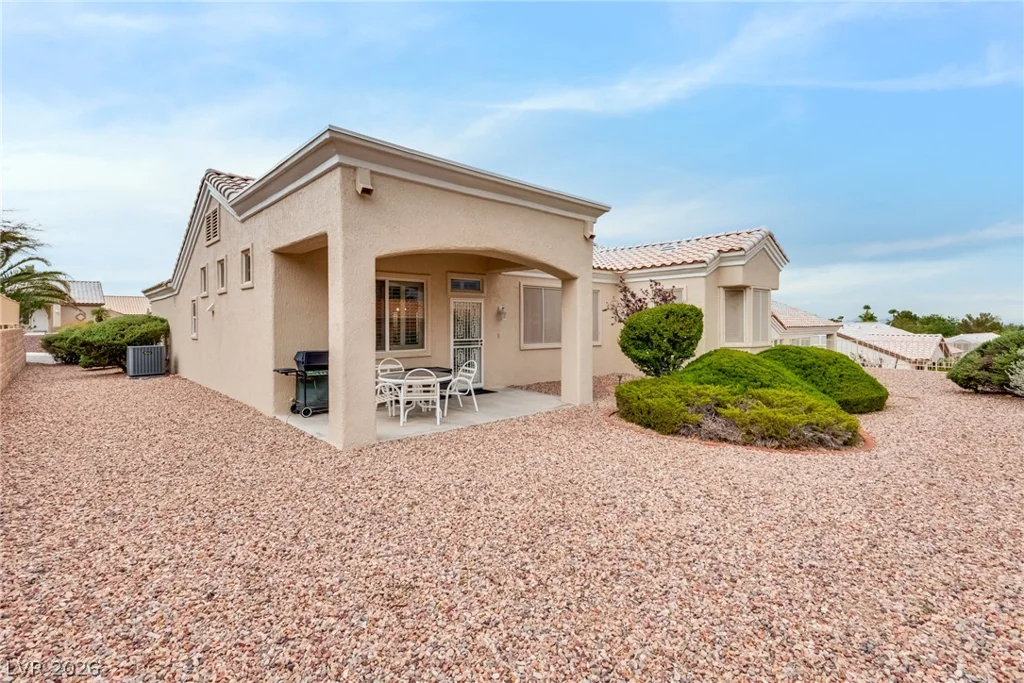10321 Willamette, Las Vegas, NV 89134