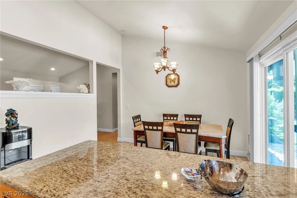 6145 Twain, Las Vegas, NV 89103