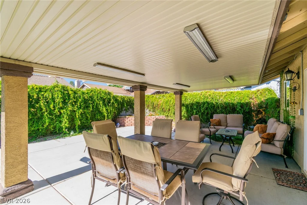 6145 Twain, Las Vegas, NV 89103