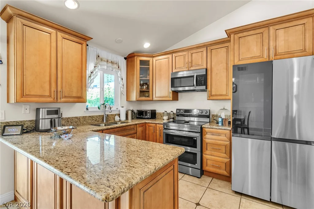 6145 Twain, Las Vegas, NV 89103