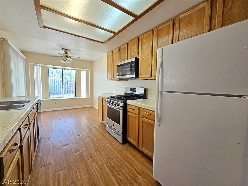 2070 Waverly, Henderson, NV 89014