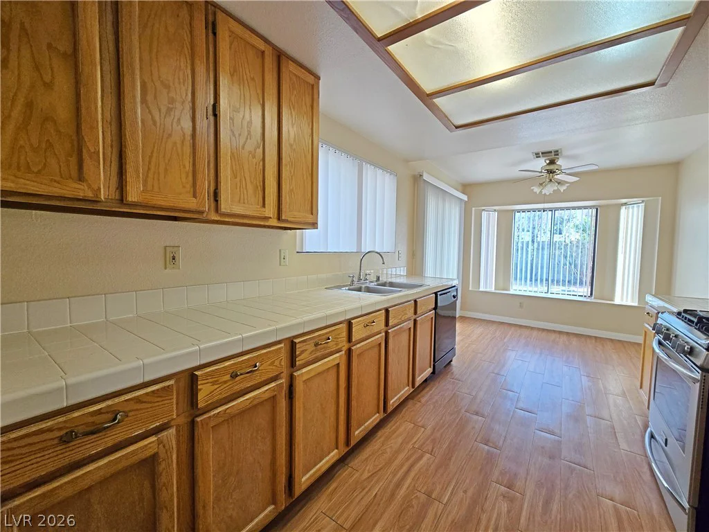 2070 Waverly, Henderson, NV 89014