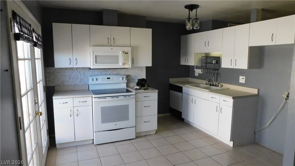 6541 Casada, Las Vegas, NV 89107