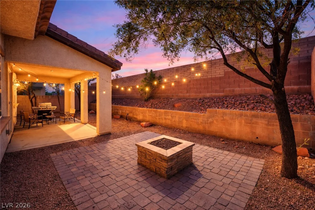 6569 Brooklyn Heights, Las Vegas, NV 89166