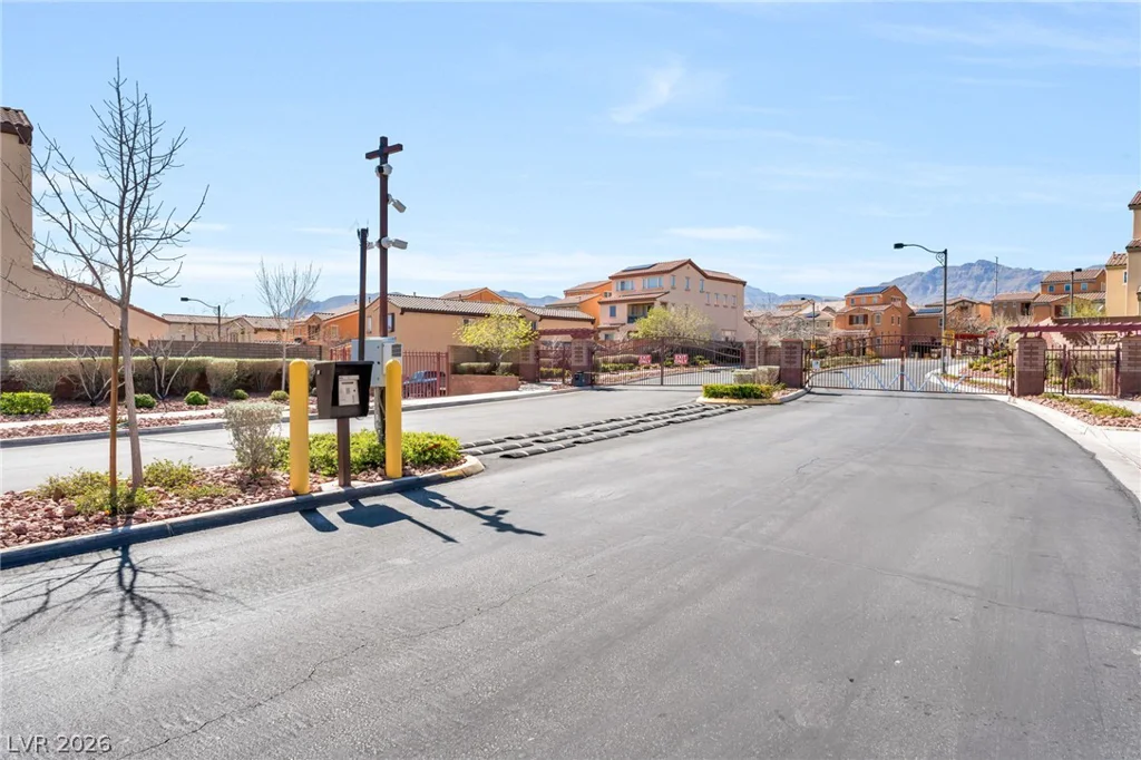 6569 Brooklyn Heights, Las Vegas, NV 89166