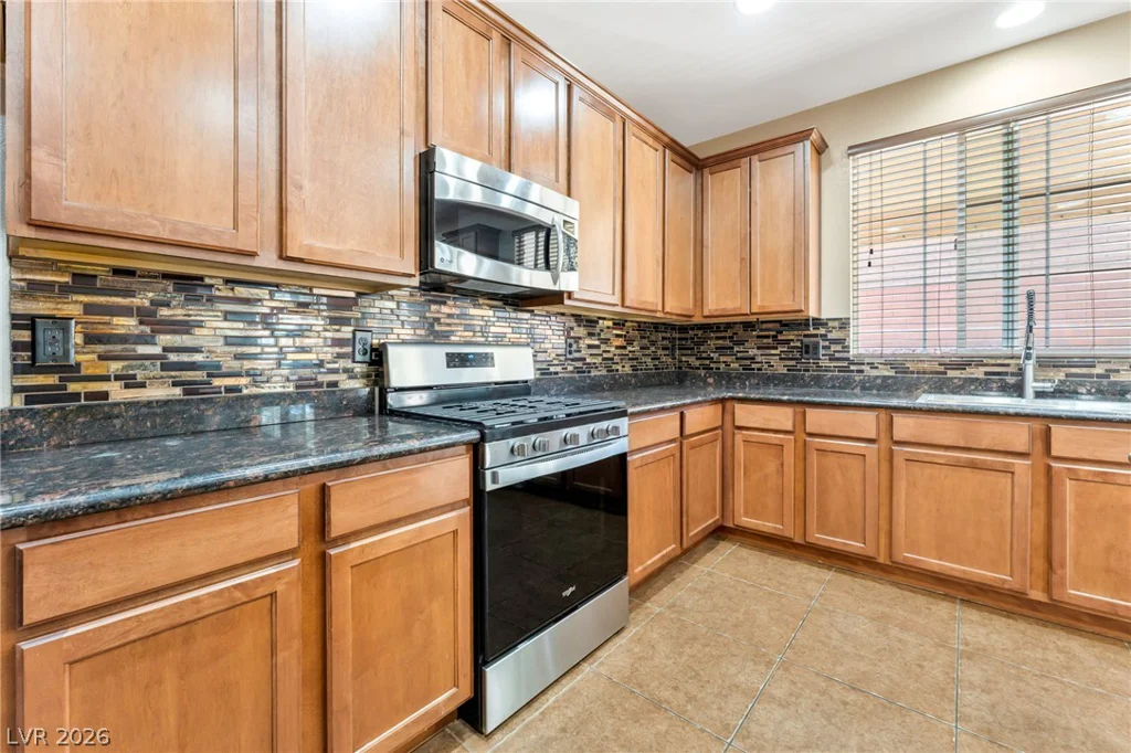 6569 Brooklyn Heights, Las Vegas, NV 89166