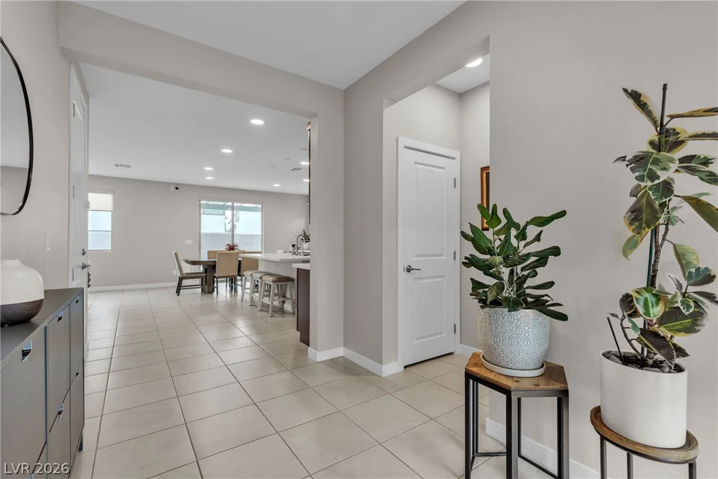 1309 Azure Jay, North Las Vegas, NV 89084