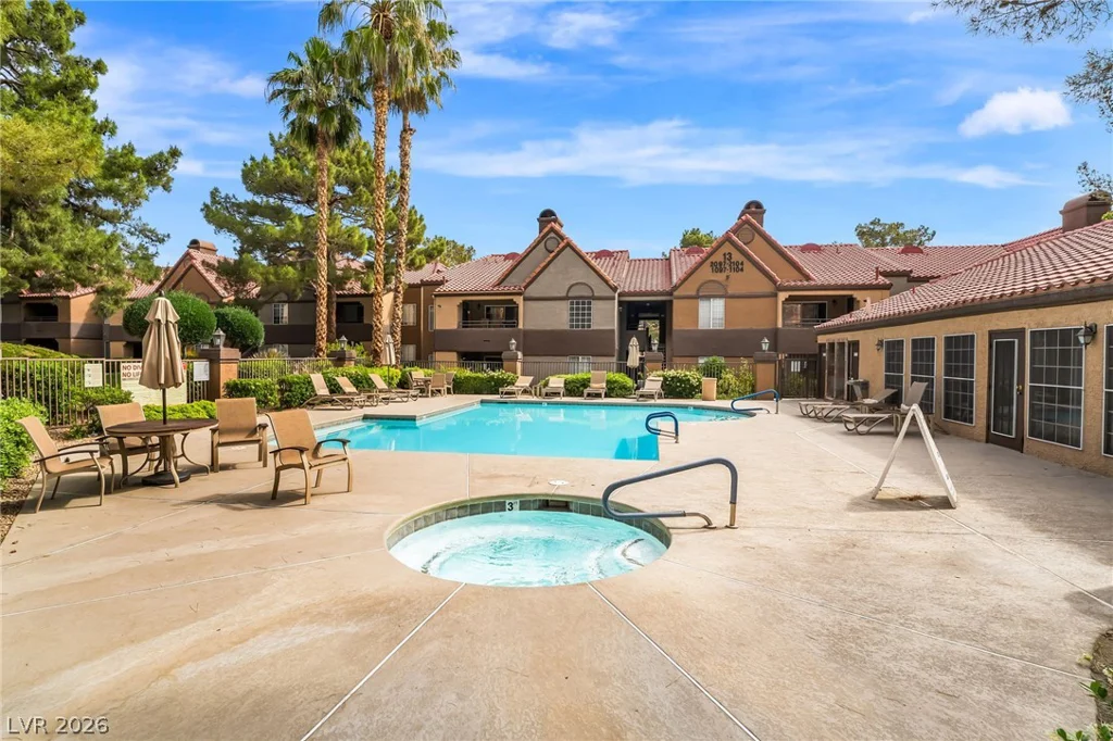 2200 Fort Apache, Las Vegas, NV 89117