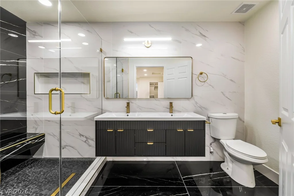 2200 Fort Apache, Las Vegas, NV 89117