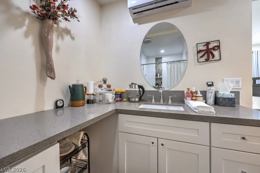 6945 Cobblestone, Las Vegas, NV 89145
