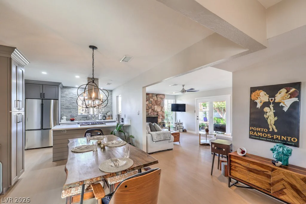 6945 Cobblestone, Las Vegas, NV 89145