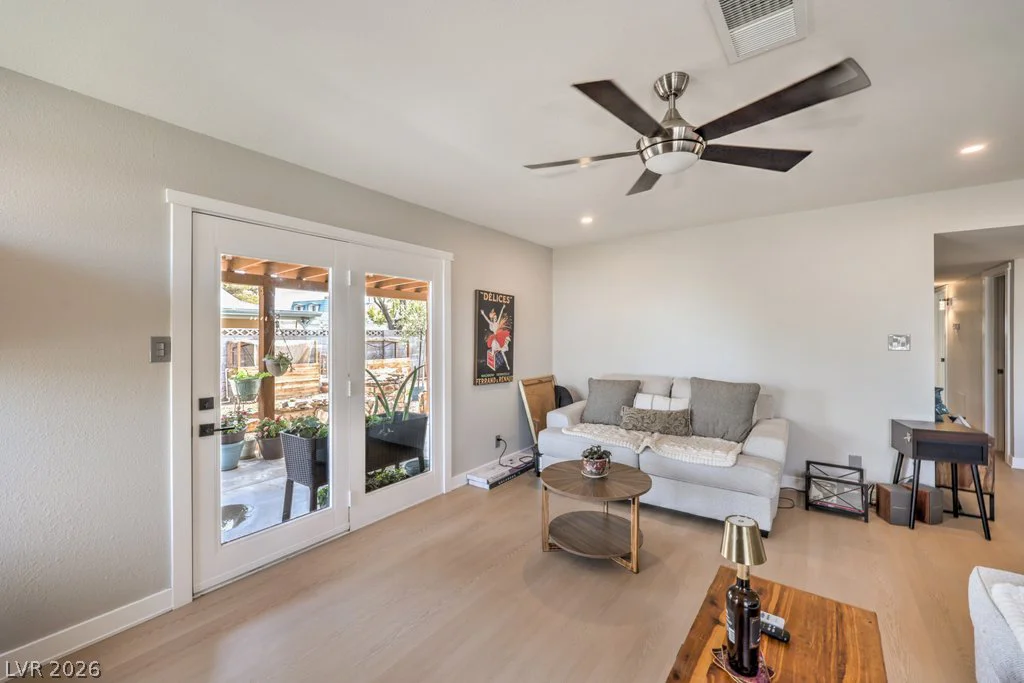 6945 Cobblestone, Las Vegas, NV 89145