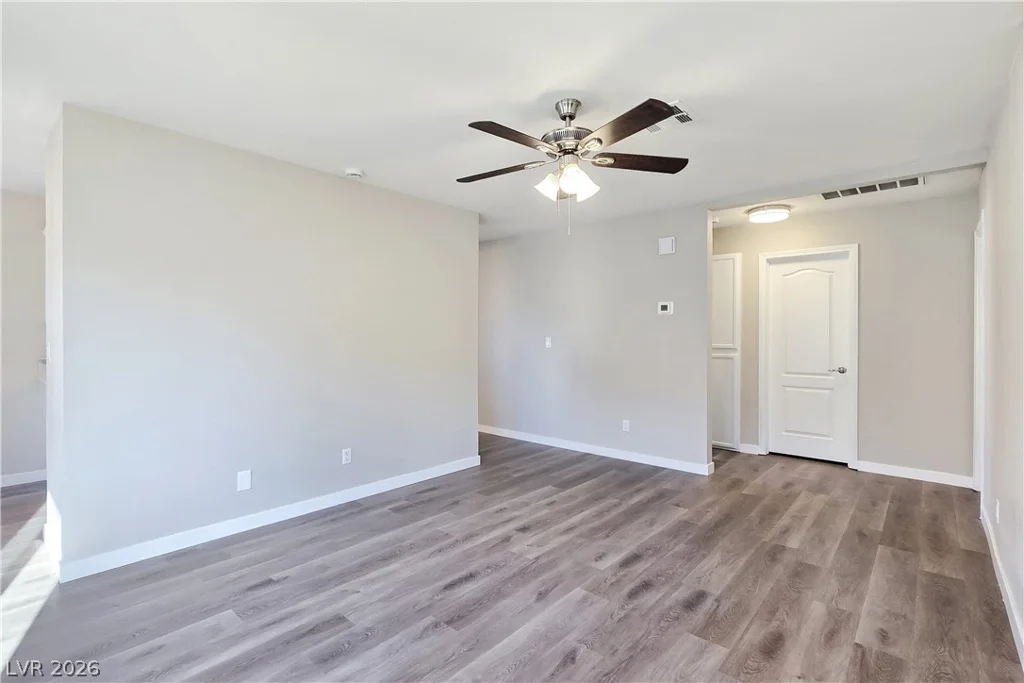 1812 Decatur, Las Vegas, NV 89108