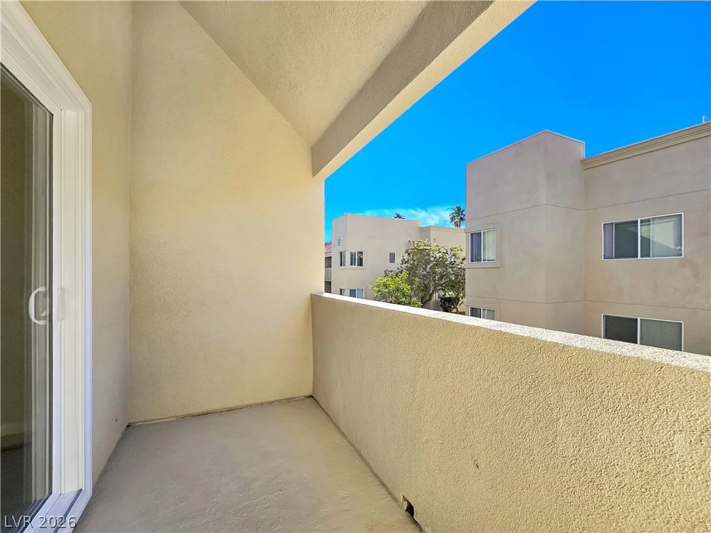 1812 Decatur, Las Vegas, NV 89108