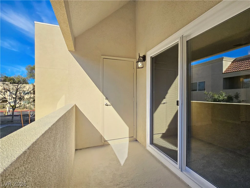 1812 Decatur, Las Vegas, NV 89108