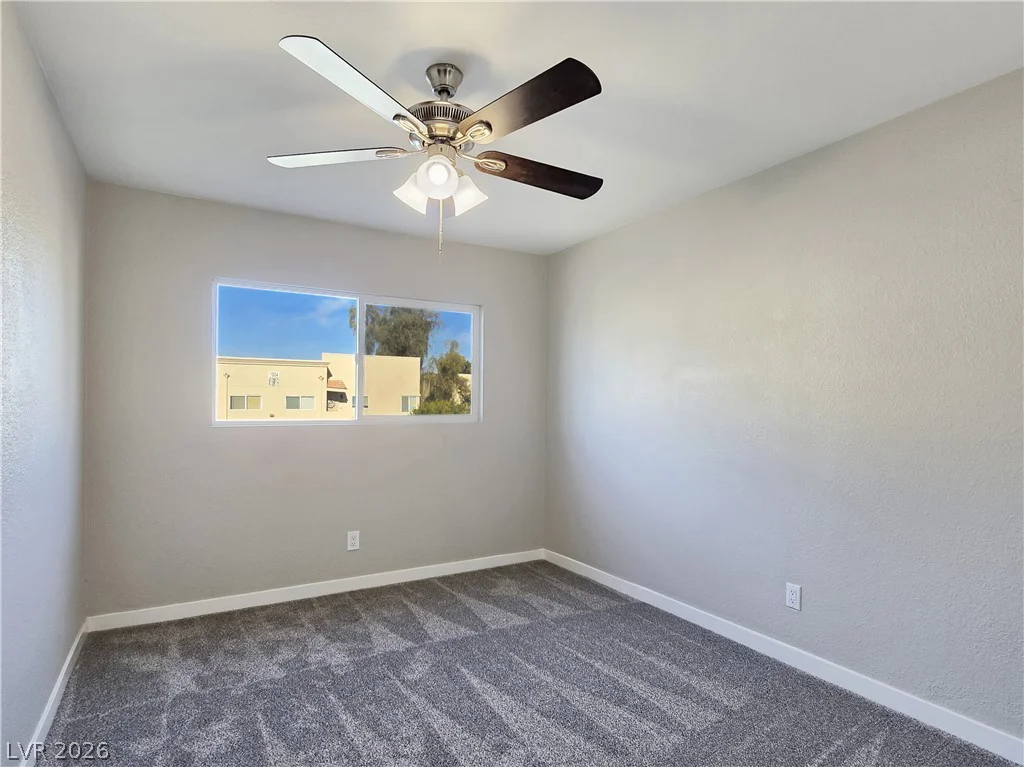 1812 Decatur, Las Vegas, NV 89108