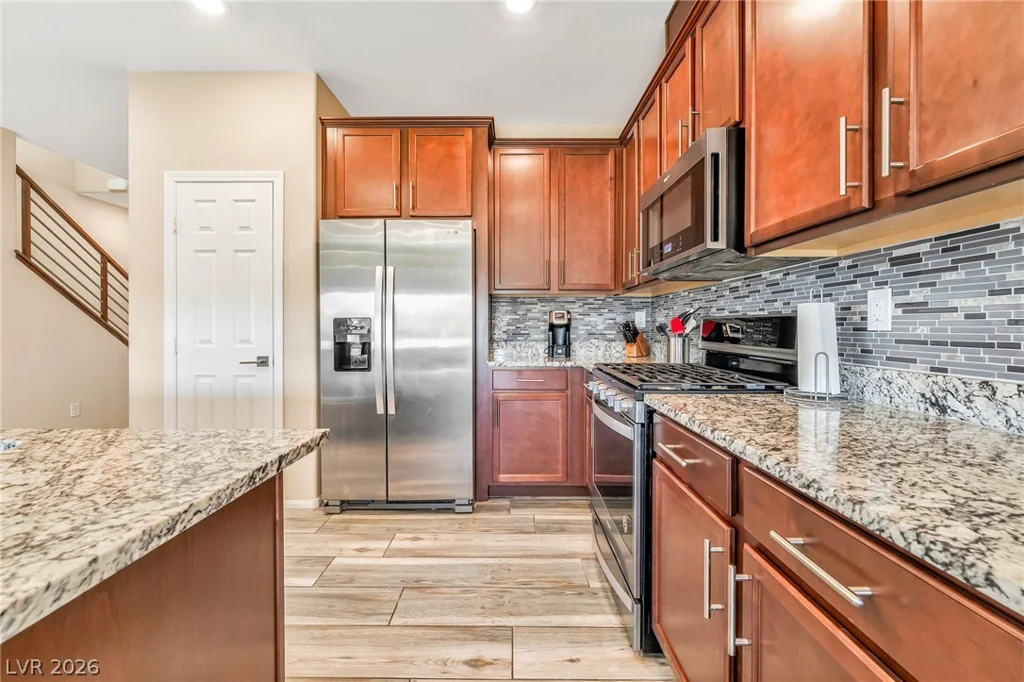5692 Calm Season, Las Vegas, NV 89118