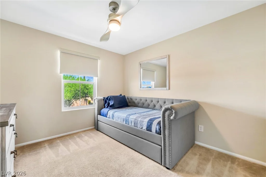 5692 Calm Season, Las Vegas, NV 89118