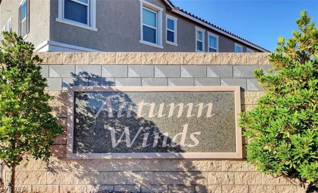 5692 Calm Season, Las Vegas, NV 89118