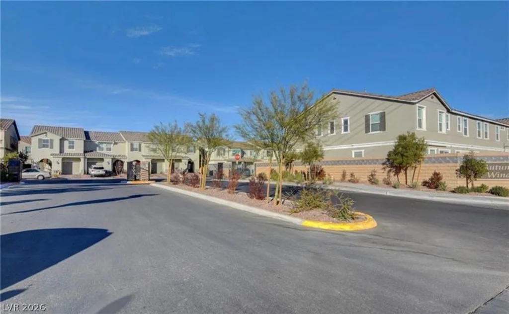 5692 Calm Season, Las Vegas, NV 89118