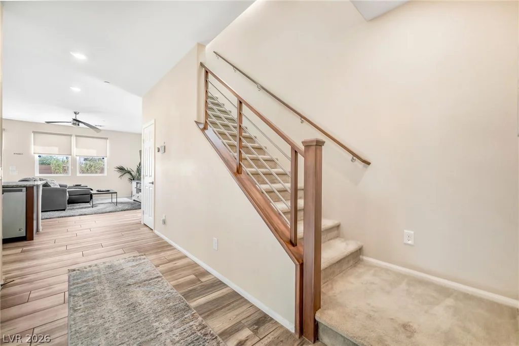 5692 Calm Season, Las Vegas, NV 89118