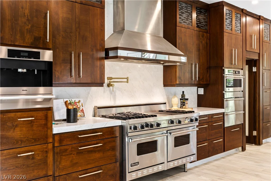 104 Augusta, Henderson, NV 89074