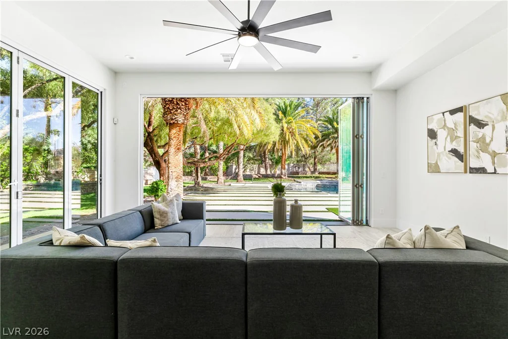 104 Augusta, Henderson, NV 89074