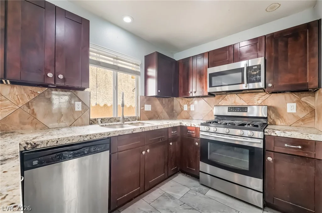7527 Jacaranda Leaf, Las Vegas, NV 89139