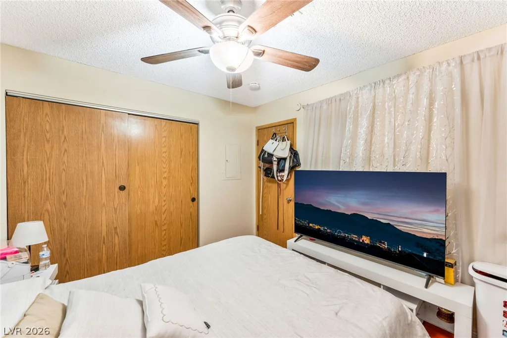 4708 Krissylouise, Las Vegas, NV 89121