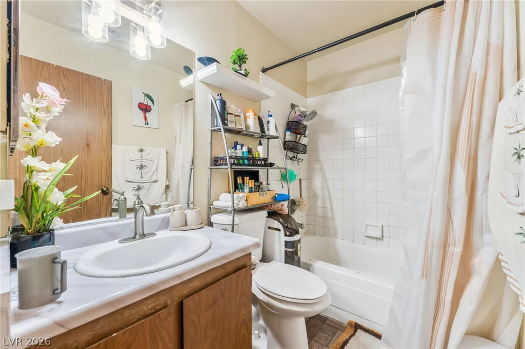 4708 Krissylouise, Las Vegas, NV 89121