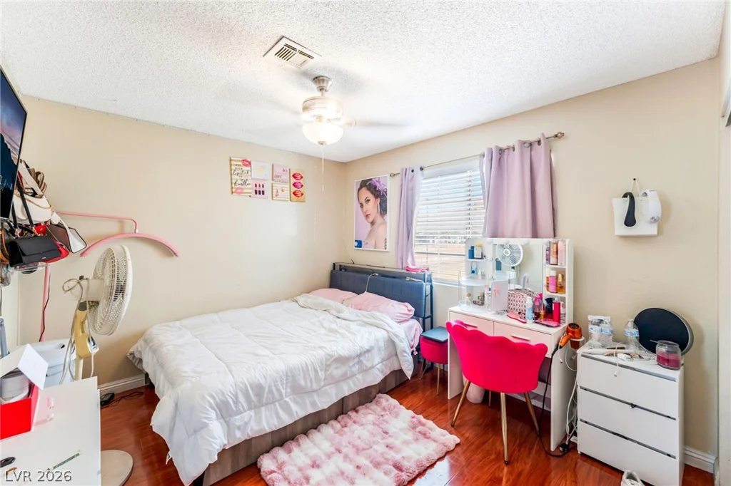 4708 Krissylouise, Las Vegas, NV 89121