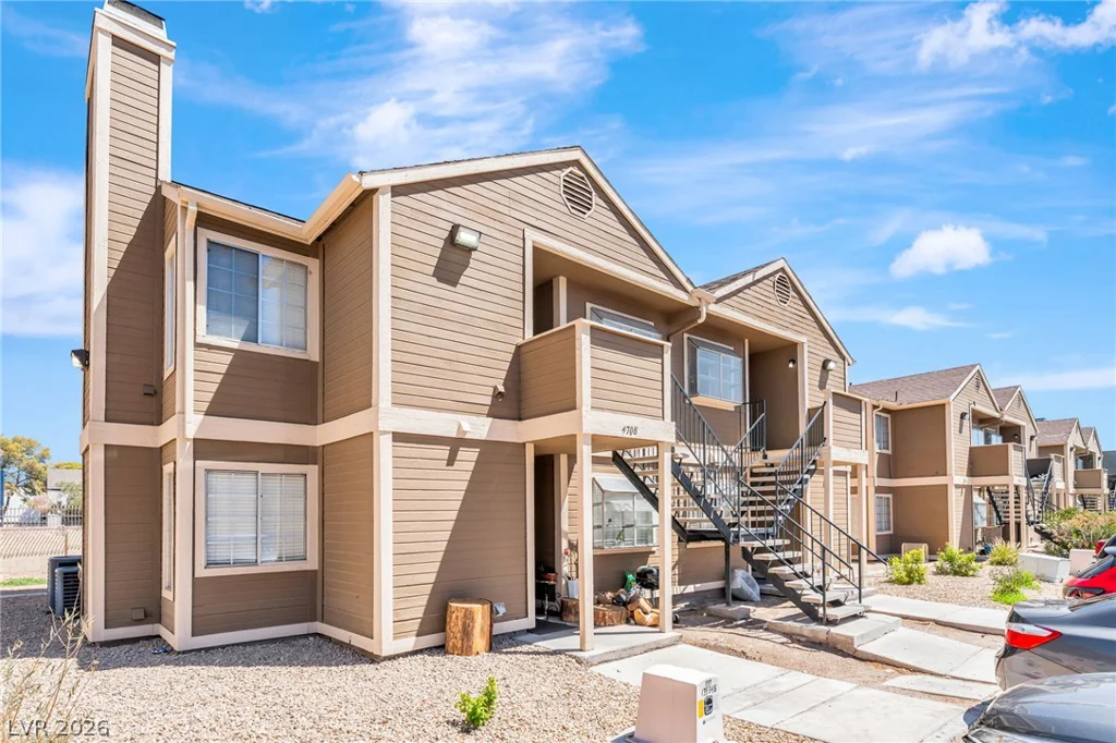 4708 Krissylouise, Las Vegas, NV 89121