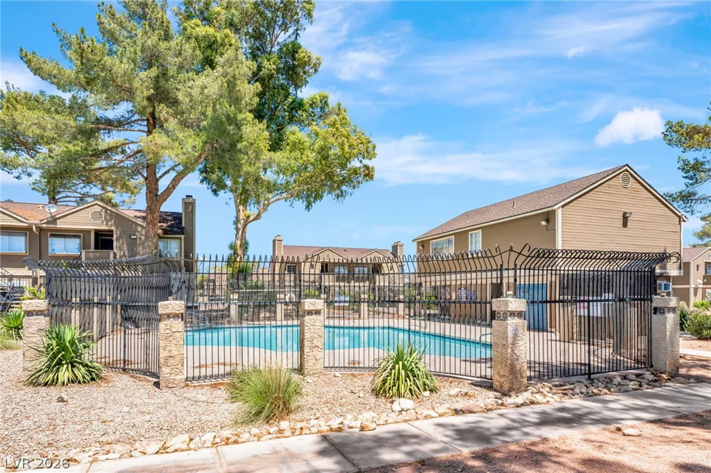 4708 Krissylouise, Las Vegas, NV 89121