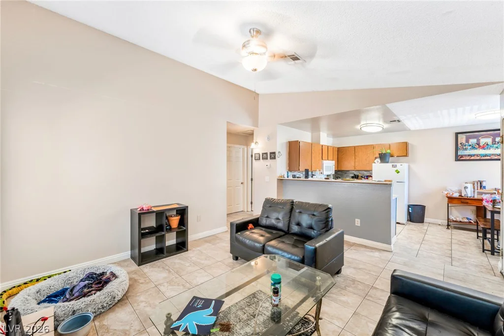 4708 Krissylouise, Las Vegas, NV 89121