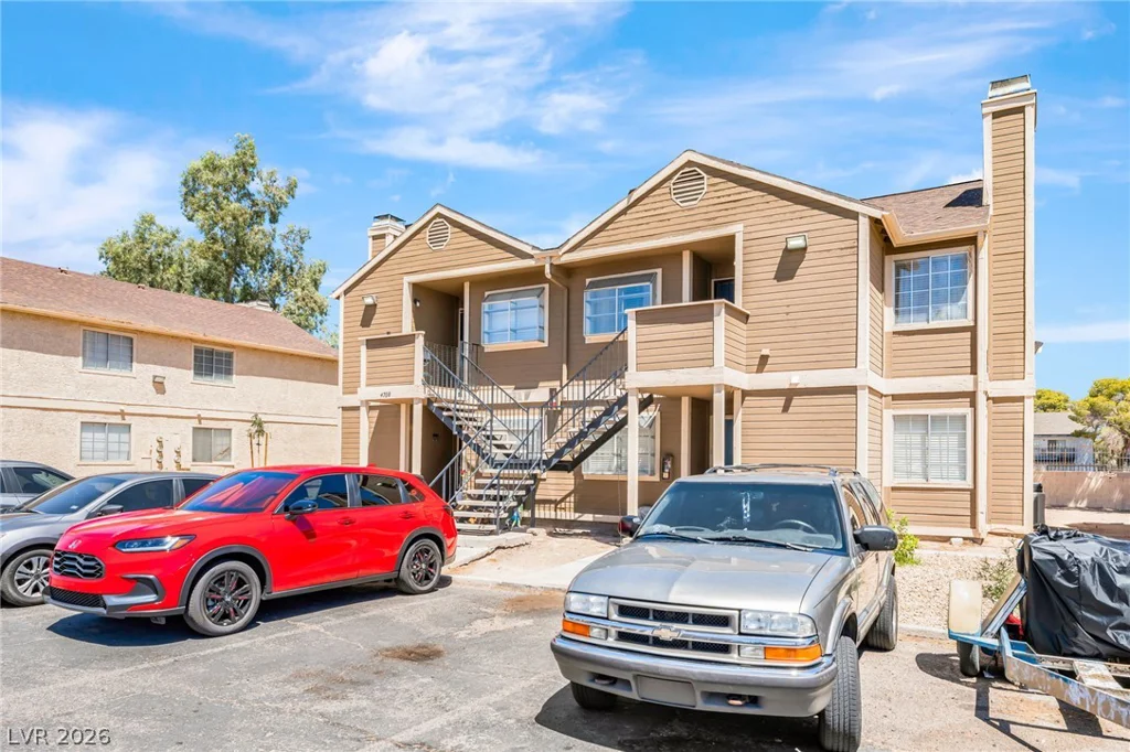 4708 Krissylouise, Las Vegas, NV 89121