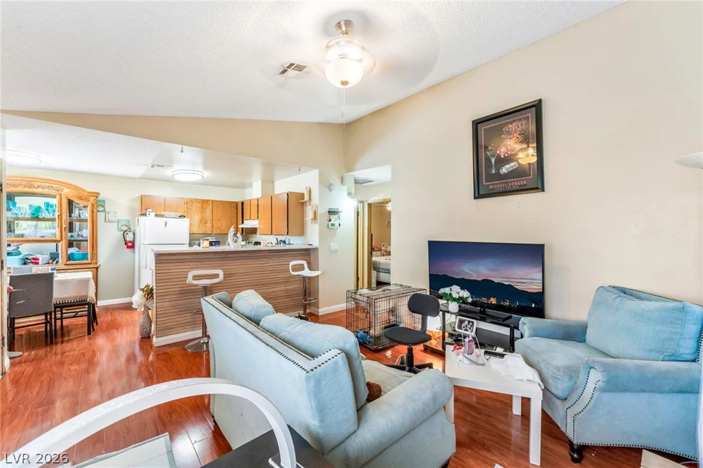 4708 Krissylouise, Las Vegas, NV 89121